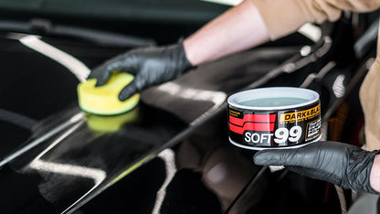 Soft99 Dark & Black Wax – Twardy Wosk do Ciemnych Lakierów
