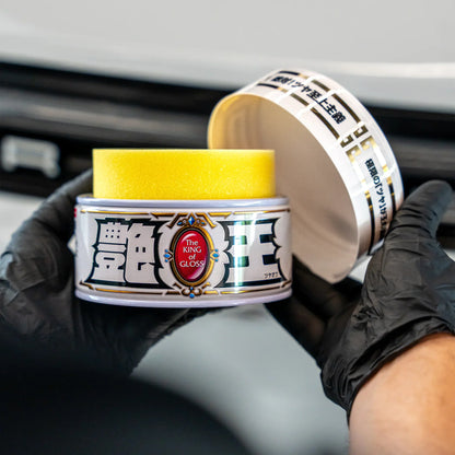 Soft99 The King of Gloss White – Twardy wosk samochodowy 300 g