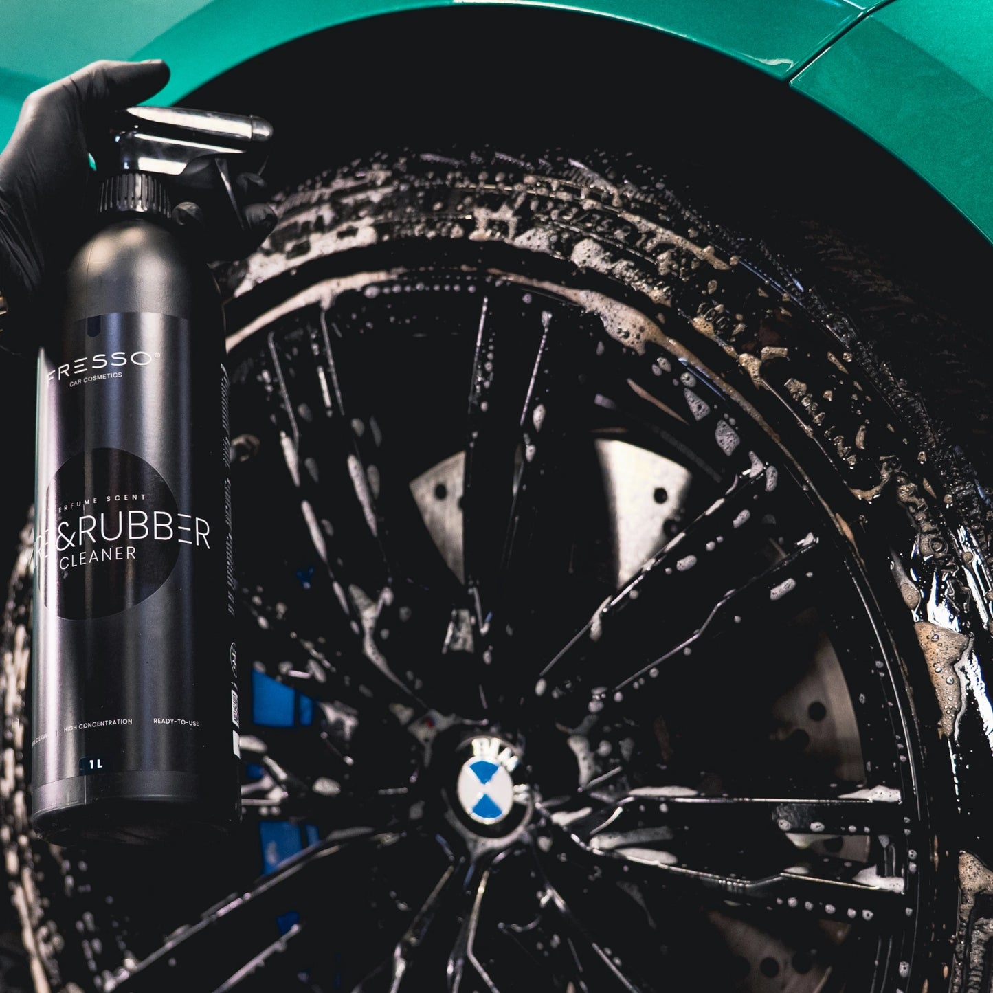 FRESSO Tire & Rubber Cleaner  – środek do czyszczenia opon i gumy