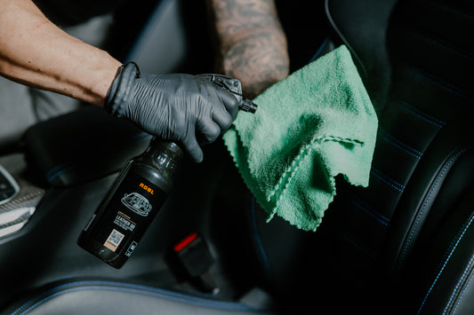 ADBL Leather QD – szybkie czyszczenie i pielęgnacja skóry lakierowanej