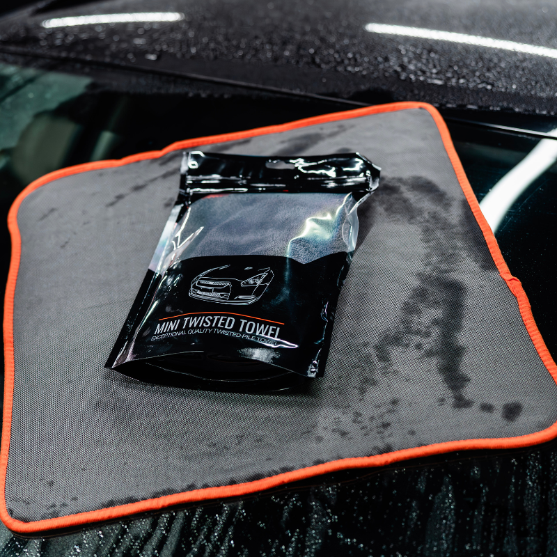 ADBL Mini Twisted Towel – Ręcznik do osuszania 40x40 cm, 600 GSM