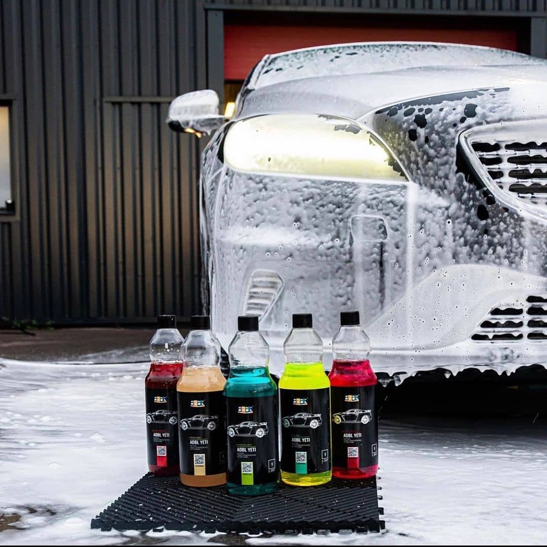 ADBL Yeti Chemical Berry – Neutralna Piana Aktywna o Jagodowym Zapachu