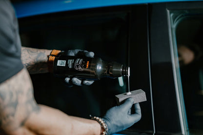 ADBL Blackouter – Dressing do Plastików Zewnętrznych